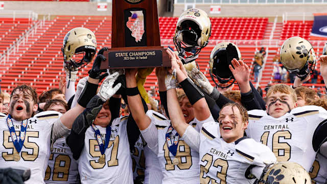 Camp Point Central Lena-Winslow Illinois 1A football November 24 2023 Nate Latsch 24229